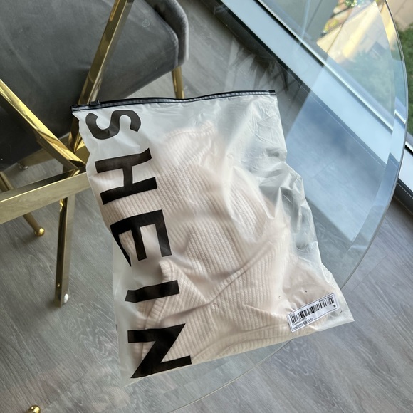 NWT Cream Knit Set (Size M) - Picture 5 of 5